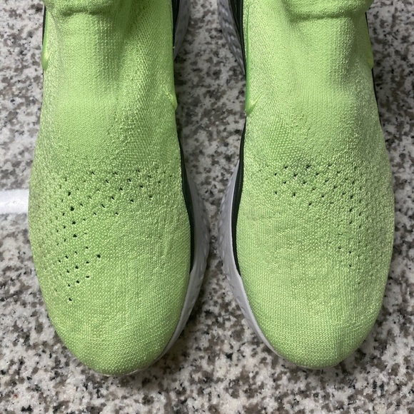 Nike Rise React Flyknit Shoes Lime Blast/Black [AV5554-330] Men’s Size 9 - Rare